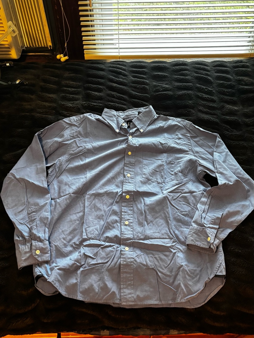Gap Classic Men's Light Blue Button-Down Dress Shirt